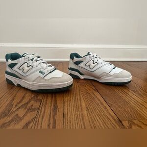 Women’s 550 new balance sneaker size 8